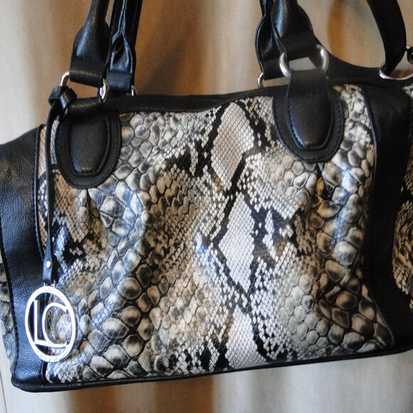 Liz Claiborne Faux Snake Skin purse shoulder - Picture 5 of 9